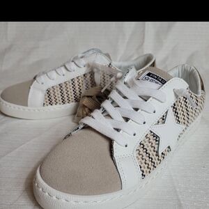 Vintage Havana Beige and White Sneakers